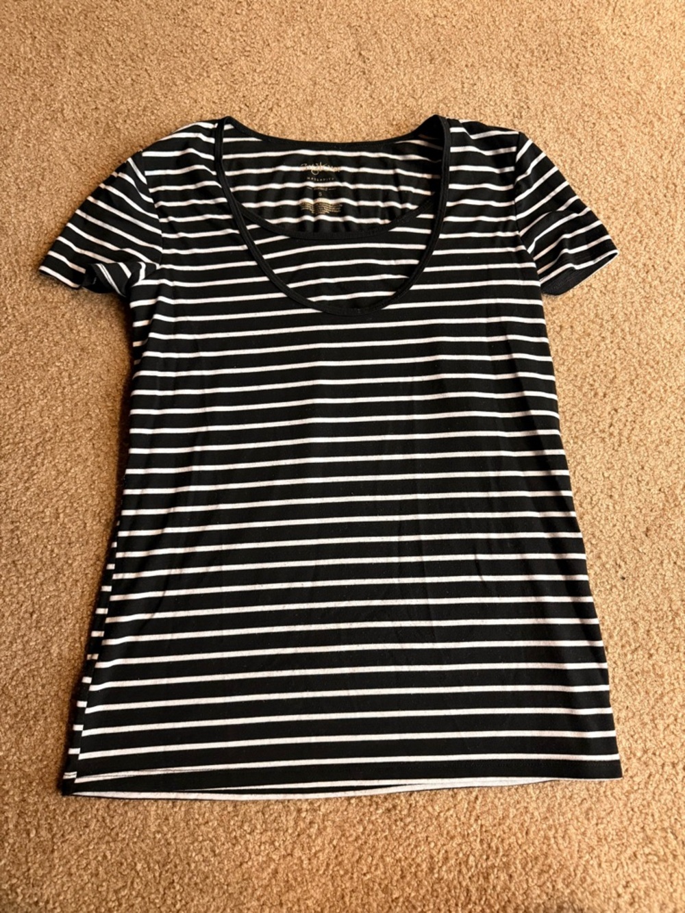Set of 7 Maternity Shirts - Small size